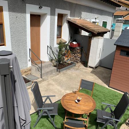 فيلا La Casa De La Colonia Seira المظهر الخارجي الصورة